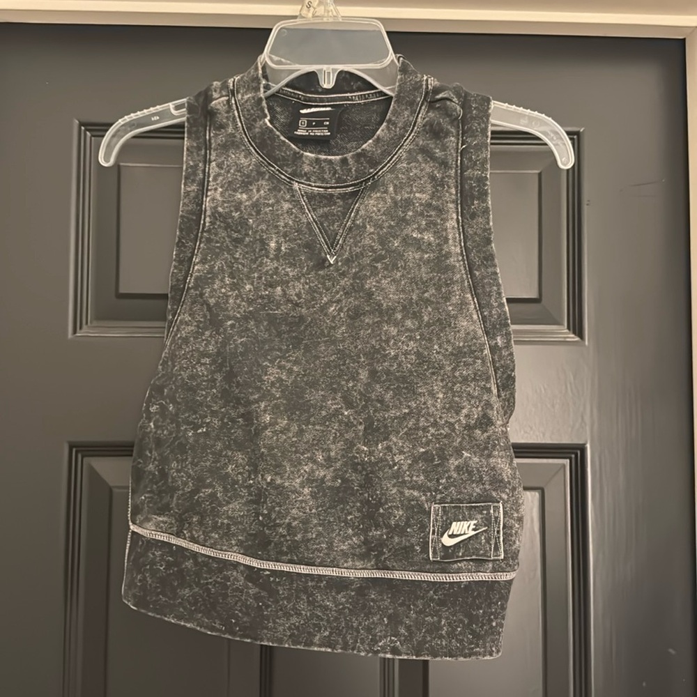 Nike Racerback Crop Muscle Tank